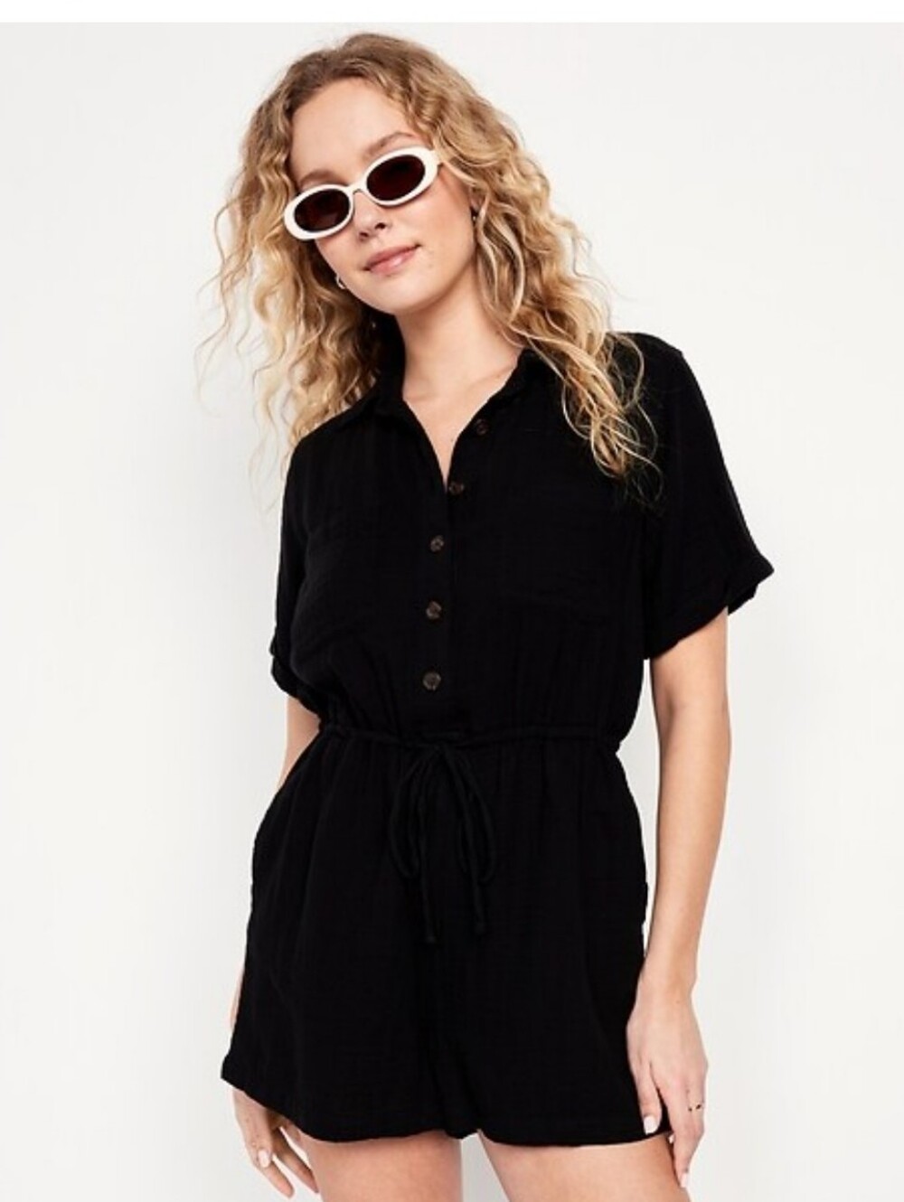 Old Navy Crinkle Gauze Romper Womens Size M Waist Defined 100% Cotton Minimalist